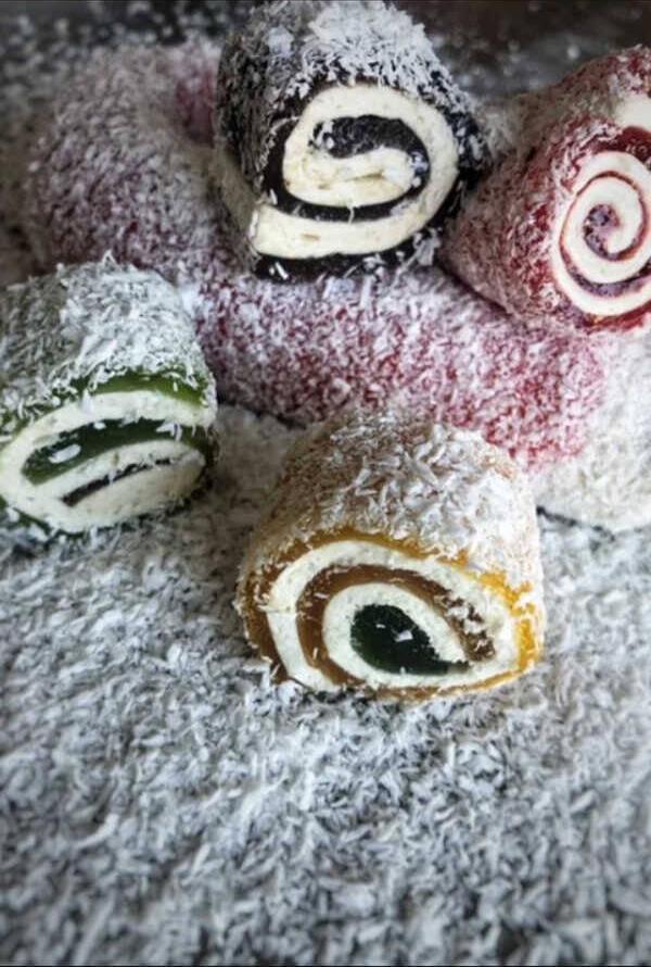 Kardeşler Şekerleme Karışık Meyveli Sarma Saray Lokum 500 G - Image 1