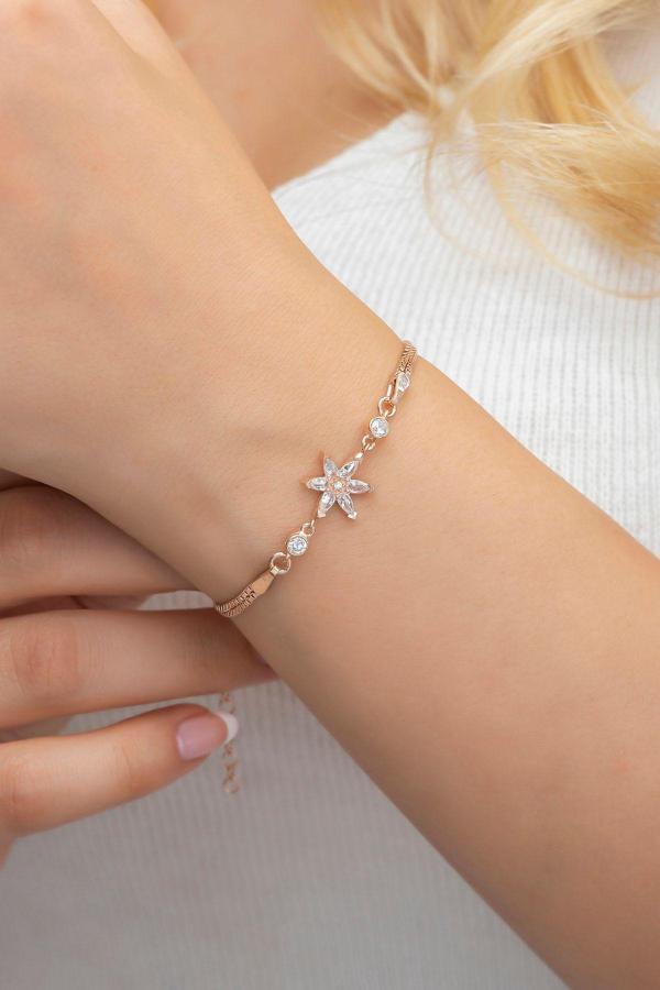 925 Ayar Beyaz Taşlı Lotus Çiçeği Gümüş Bileklik - Image 1