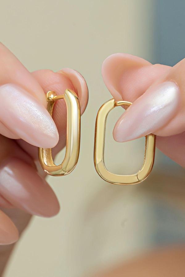 925 Ayar Gümüş Gold Kaplama Taşsız U Şeklinde Küpe - Image 1