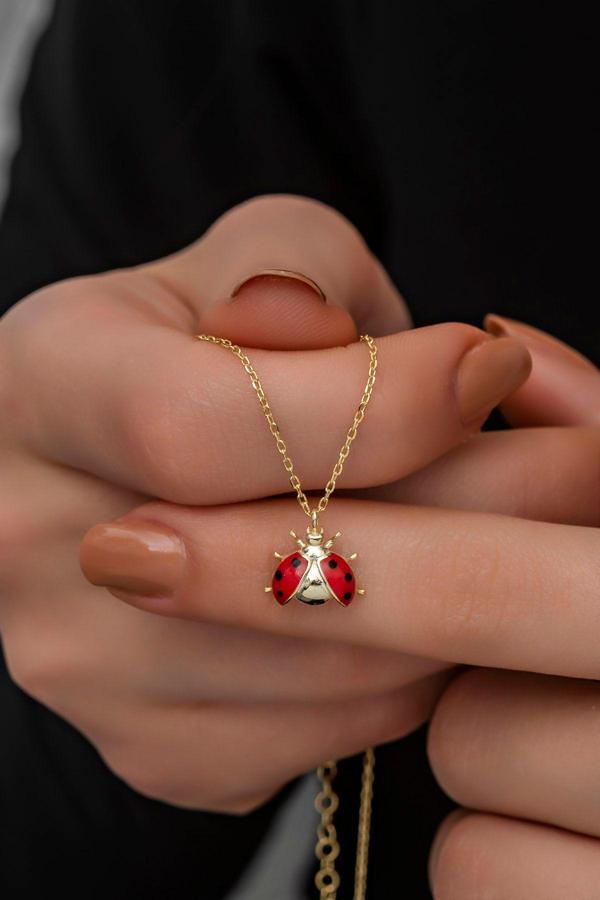 925 Ayar Gümüş Gold Mineli Uğur Böceği Kolye - Image 1