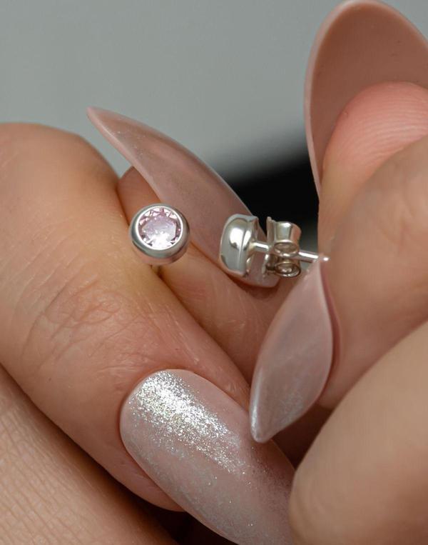 925 Ayar Gümüş Rodyum Kaplama Pembe Taşlı 5 mm Tektaş Küpe - Image 1