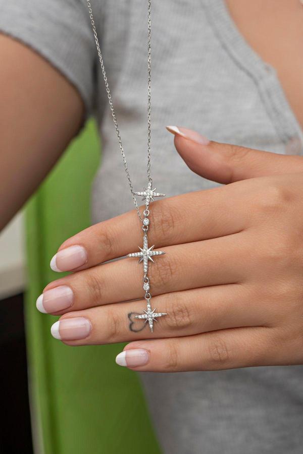 925 Ayar Gümüş Rodyumlu Zirkon Taşlı 3'Lü Kutup Yıldızı Kolye - Image 1