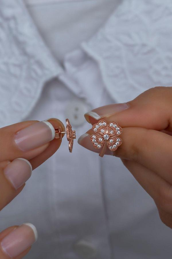925 Ayar Gümüş Rose Zirkon Taşlı Yonca Küpe - Image 1