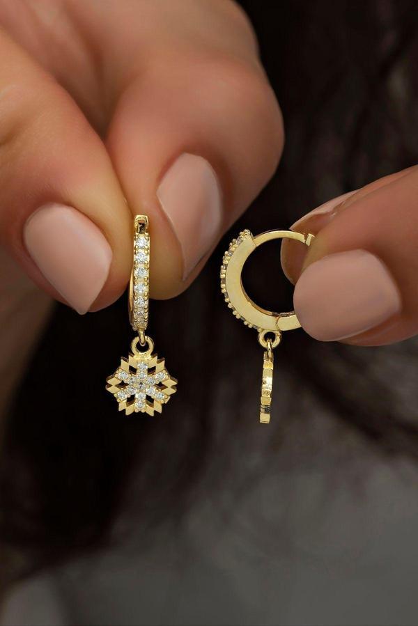 925 Ayar Gümüş Sallantılı Gold Kartanesi Küpe - Image 1