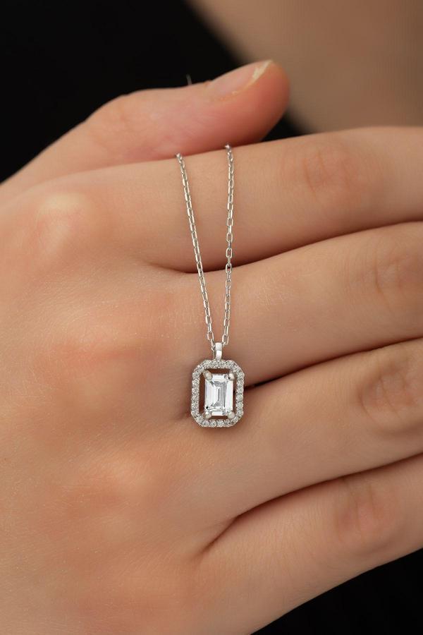 925 Ayar Gümüş Zirkon Taşlı Tektaş Kolye Kadın Gümüş Kolye - Image 1