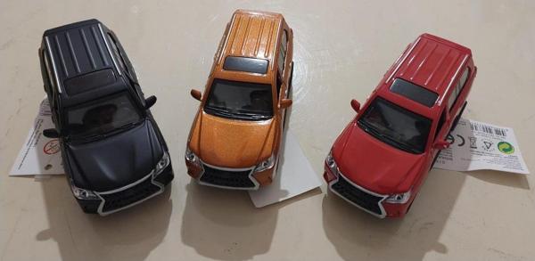 Asya Oyuncak Metal Sesli Jeep 2062-Fy6208-12D (Karışık Renk 1 Adet) - Image 1