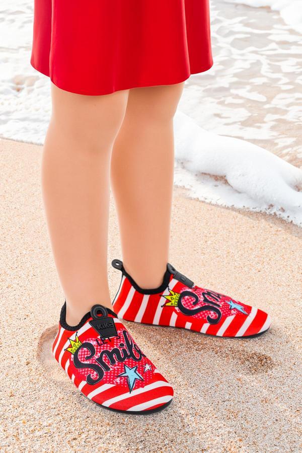 Kiko Kids Smile Havuz Plaj Kız Çocuk Deniz Ayakkabısı 7532 Kırmızı - Image 1