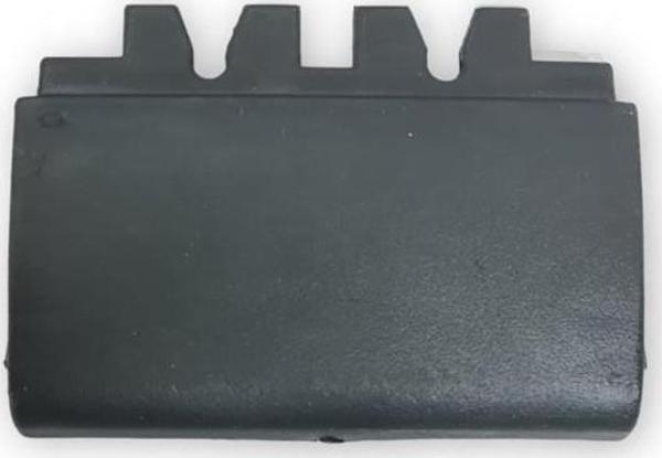 VW Passat B5.5 2001-2005 Sağ Marşpiyel Kriko Kapağı 3B0853918 - Image 1