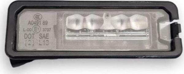 VW Passat B8.5 2020-2023 Arka Plaka Aydınlatma Lambası LED 1K8943021D - Image 1
