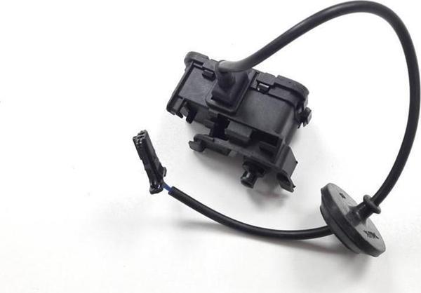 VW Polo 2010-14 Yakıt Depo Kapağı Merkezi Kilitleme Motoru 6R0810773F - Image 1