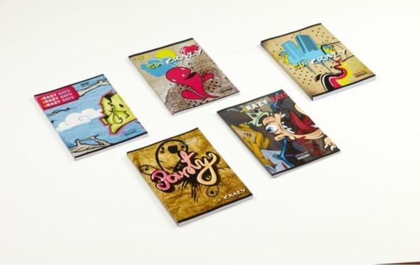 Mopak A5 Kaye Defter (dikişli) Karton Kapak Kareli 100 Yaprak Asorti Tekli (1 Adet) - Image 1