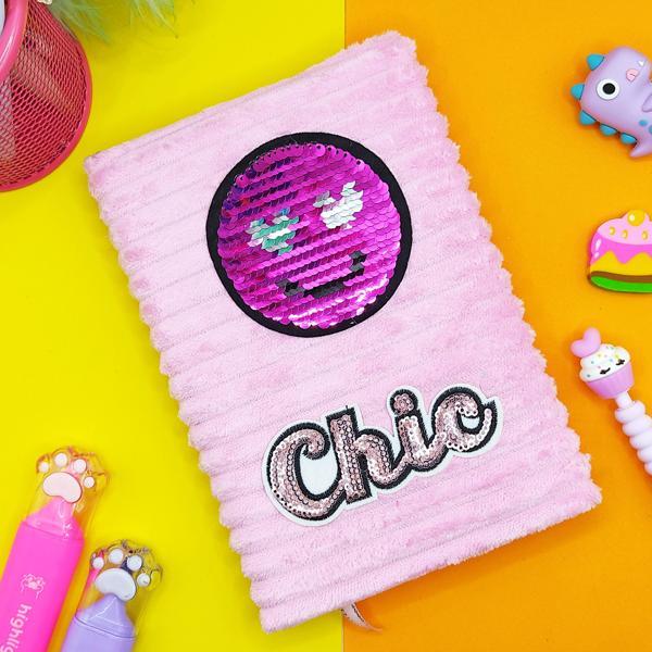 Peluş Pullu Not Defteri (20X13 cm) , 60 Yaprak, Kalpli Gülenyüz - Pudra - Image 1
