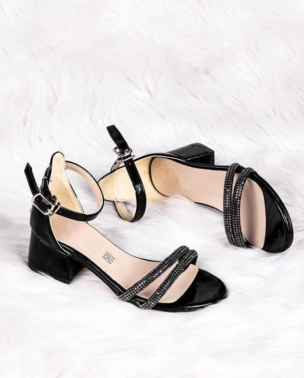 Kiko Kids 791 Rugan Taşlı Kız Çocuk 3 Cm Topuklu Sandalet Ayakkabı Siyah - Image 1