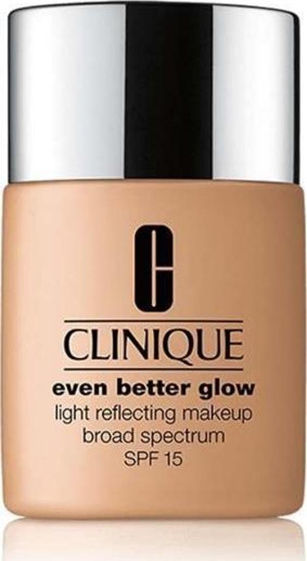 Clinique Even Better Glow CN 90 Sand SPF15 30 ml Fondöten - Image 1