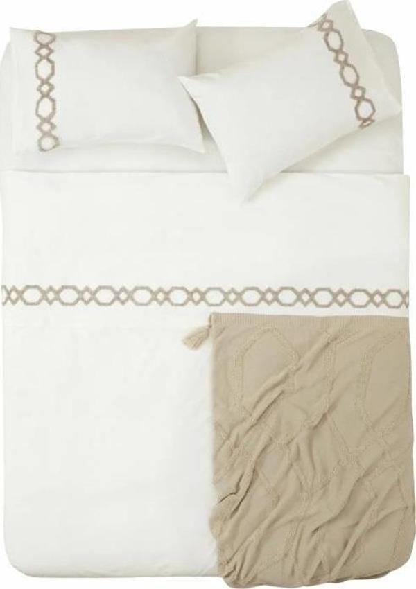 Karaca Home Julia Bej Nevresim Battaniye Takımı - Image 1