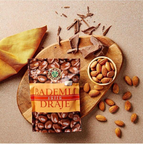 Kahve Dünyası SÜTLÜ BADEM DRAJE 60 GR - Image 1