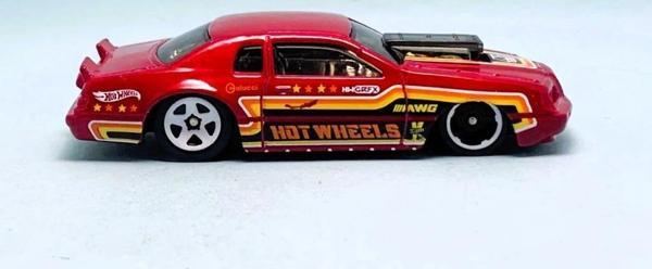 Hot Wheels Tekli Arabalar 86 Ford Thunderbird Pro Stock HKK03 - Image 1
