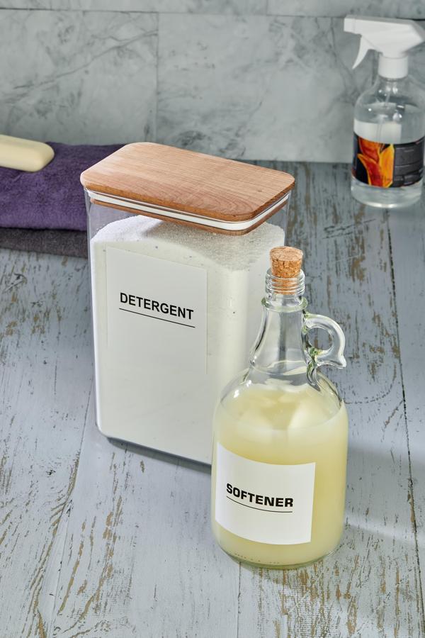 Ahşap Kapaklı Toz Deterjan Kavanozu Mika 2900ml-ve Cam Yumuşatıcı Şişesi Mantar Kapak 1000ml - Image 1