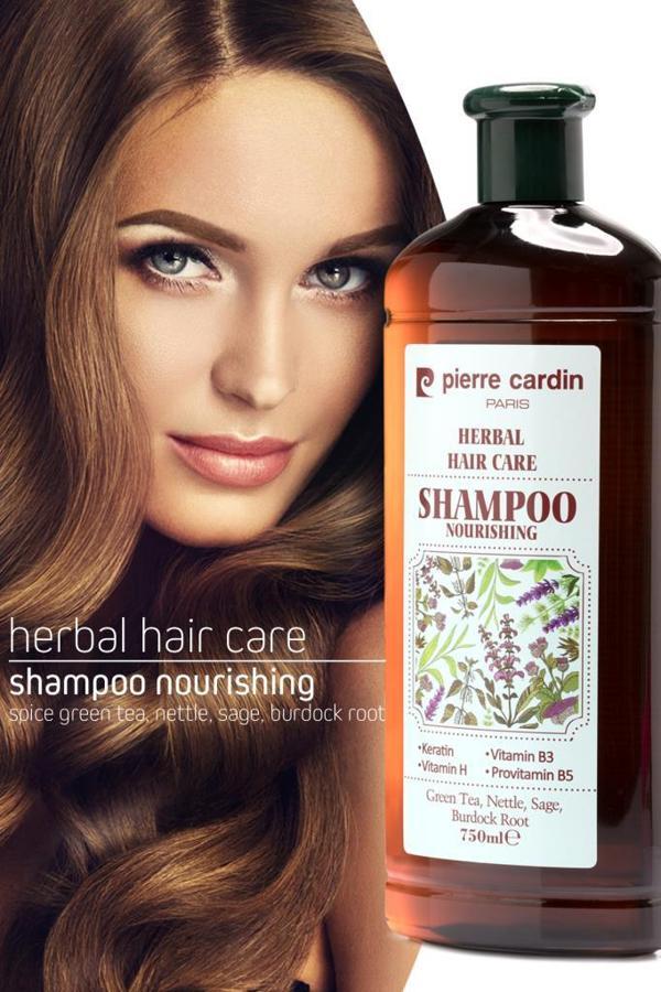 Pierre Cardin Herbal Yağlı Şaçlar için Bitkisel Şampuan 750 ML - Image 1