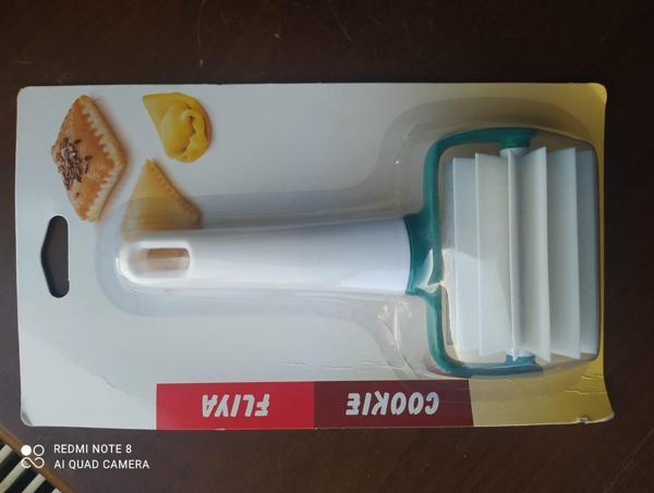 Hamur Şekillendirici Rulo Kesme Aparatı Kek Kurabiye Çizik Aparatı - Image 1