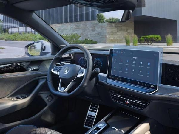 Volkswagen Passat Variant 12.9 inç Ekran Koruyucu Multimedya - Image 1