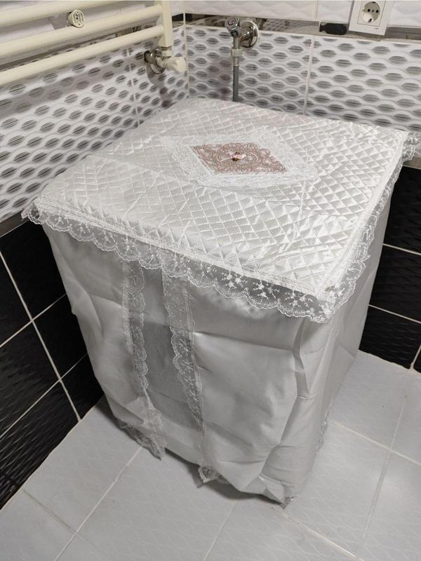 Dilex Ekru Çamaşır Makinesi Örtüsü Pudra Pembe Süsleme - Image 1
