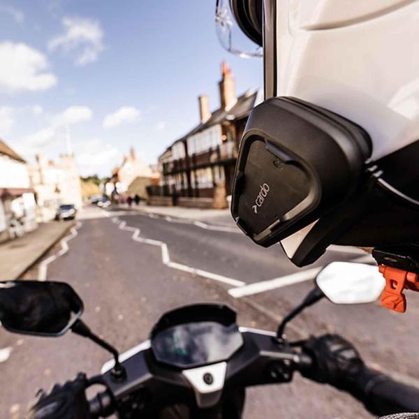 Cardo Spirit Bluetooth Ve intercom (Ikili Paket) - Image 1