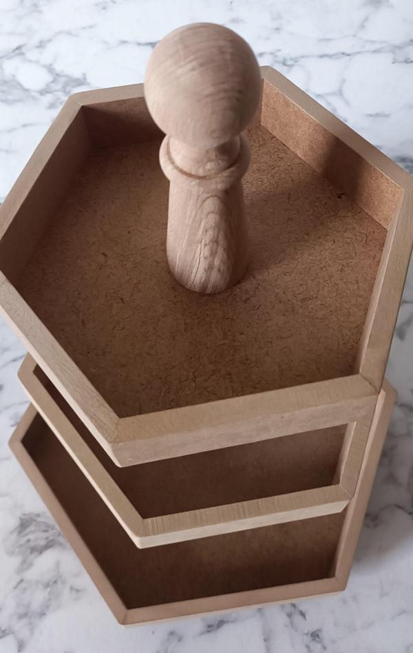 Hobi Adn 90194 Sunum Tabak HAM Çokgen 3 Kat  Kutuda Sevk El Yapım  - Image 1