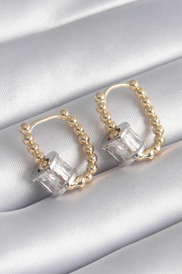 Pirinç Gold Renk Top Model Gümüş Renk Zirkon Taşlı Kadın Küpe - TJ-BKP8495 - Image 1
