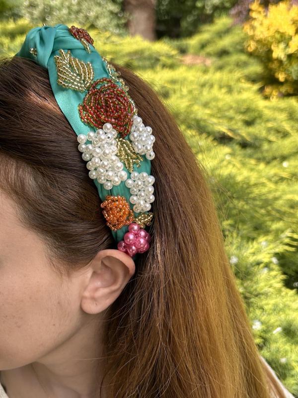 BYM506 Tasarım El Yapımı El İşlemeli Yeşil  Saten Gül Ve İnci Kına Düğün Kadın Taç Aksesuar - Image 1