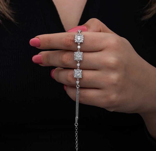 ​925 Ayar Gümüş Baget Taşlı Kadın Bileklik - Image 1