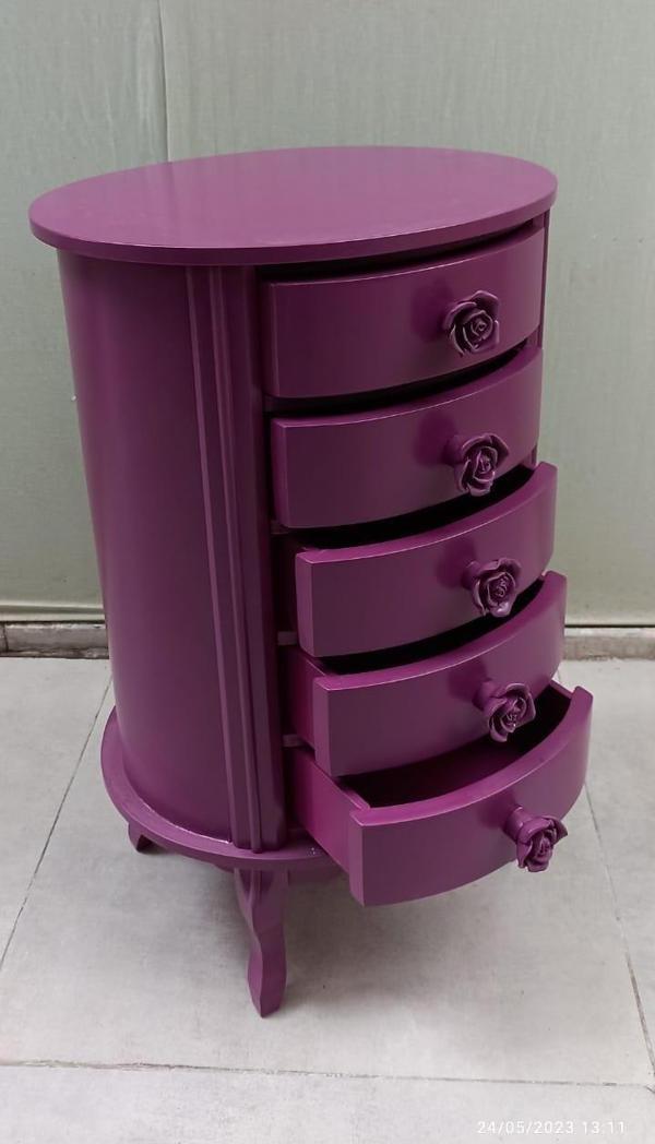 Komodin 17626 Aslan Lükens Model 5Çekmece 1 Adet Parlak PEMBE Porselen Kulp Kayın - Image 1