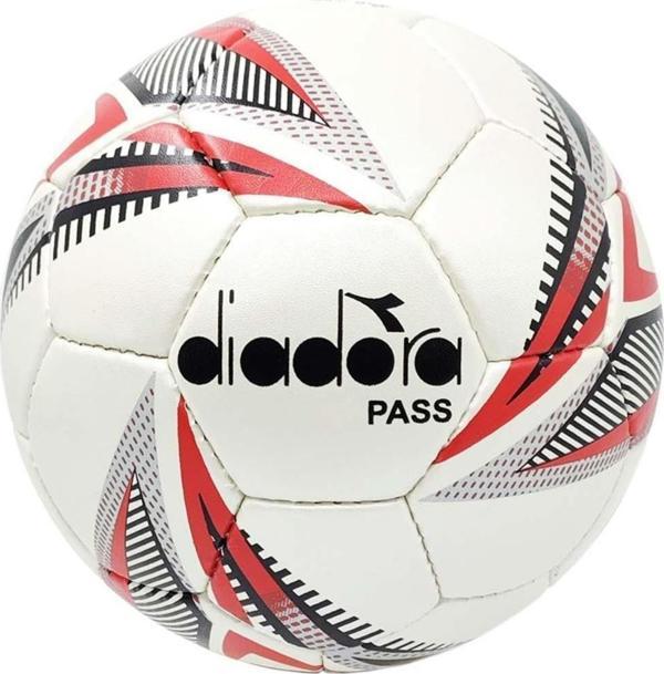 Diadora 4060241 Pass Futbol Topu Kırmızı-Beyaz - Image 1