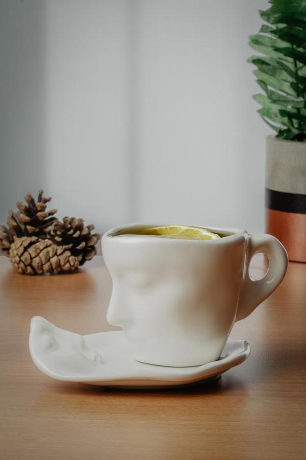 Mithra Life 2 Adet 260 ML Yüz Şekilli Seramik Beyaz Kupa Fincan Takımı MIT1082 - Image 1