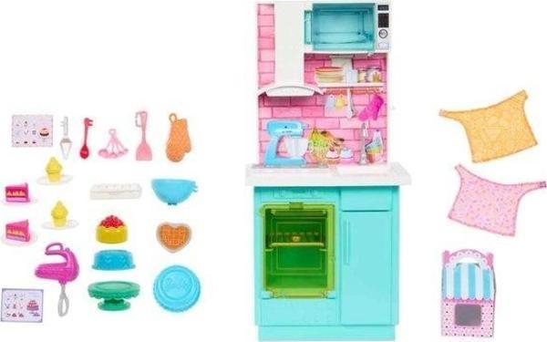Barbie Brooklyn ve Malibu Pasta Yapıyor Oyun Seti HJY94 - Image 1
