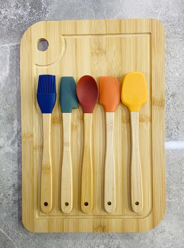 Bambu Kes Hazırla Set Kesme Tahtası ve Silikon Spatula Seti - Image 1