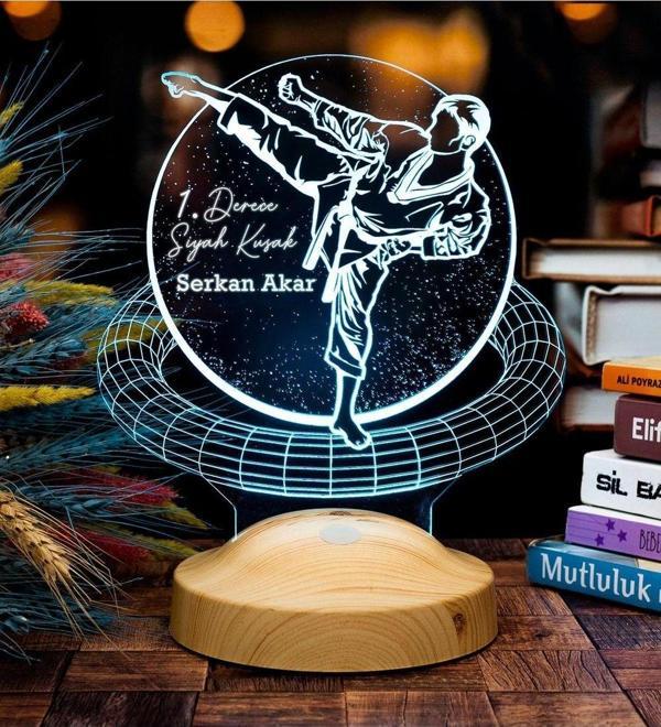 Sevgi Lambası Erkek Karateci Hediyesi, Karate Tekvando Judo Sporcuya Hediye 3d Led Lamba - Image 1