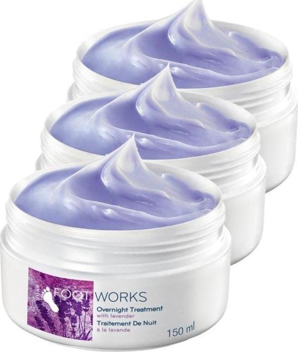 Avon Lavanta Özlü Gece Ayak Kremi 150 Ml. Üçlü Set - Image 1