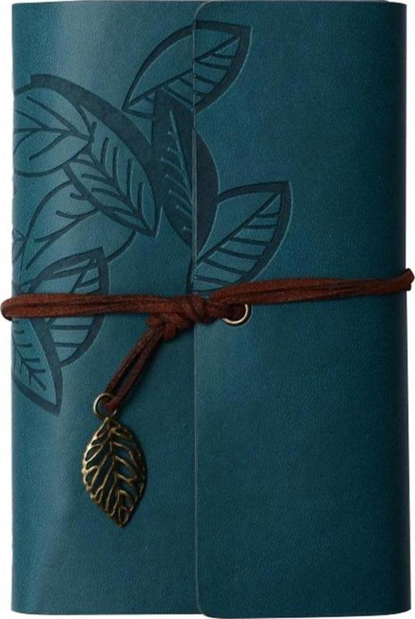 Yaprak Desenli Deri Defter - Image 1