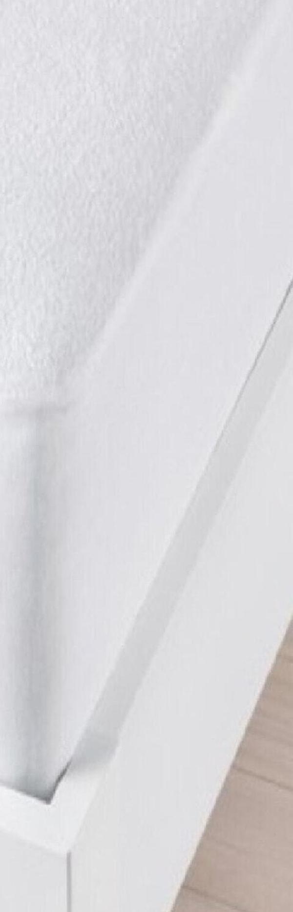 Divanev Fitted Alez 70X120 20 Cm Bebe Pamuk Kumaş Sıvı Geçirmez Yatak Koruyucu - Image 1