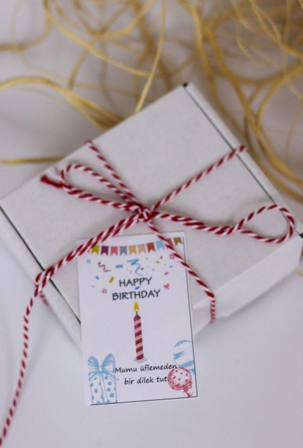 Butiksosyetik Happy Birthday Doğum Günü Kartı 5 x 7 cm 50 Adet - Image 1