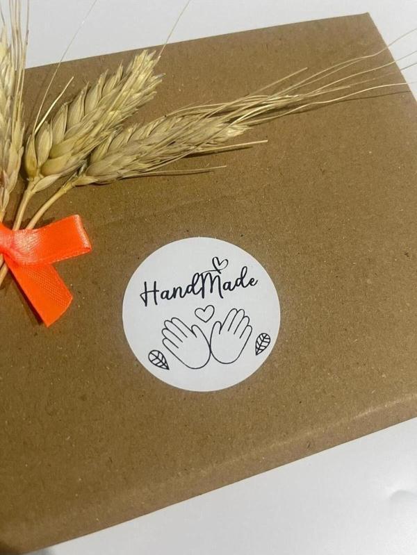 Butiksosyetik Handmade Çift El Resimli Yuvarlak Yapışkanlı Etiket 5 x 5 cm 100 Adet - Image 1