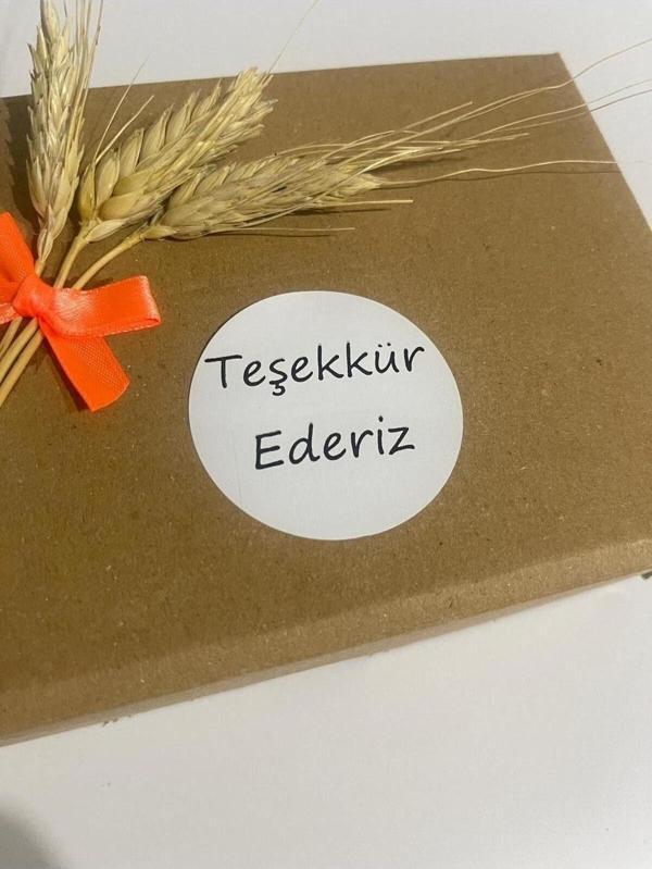 Butiksosyetik Teşekkür Ederiz Siyah Yazılı Yuvarlak Yapışkanlı Etiket 3 x 3 cm 150 Adet - Image 1