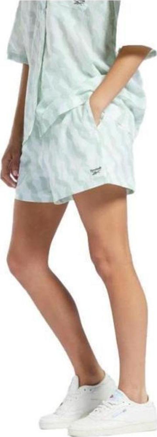 Reebok H49283 CL Summer Waves Kadın Yeşil Şort - Image 1