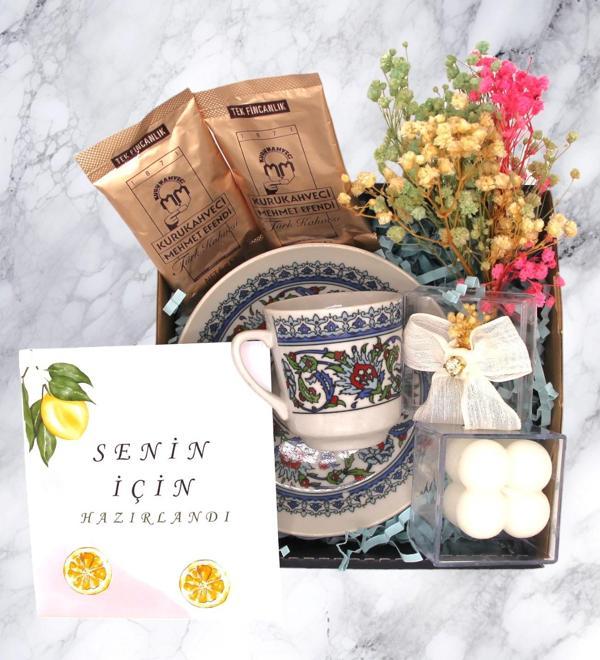 HEDİYE KUTUSU - KAHVE FİNCANI & BUBBLE MUM & KAHVE - Image 1