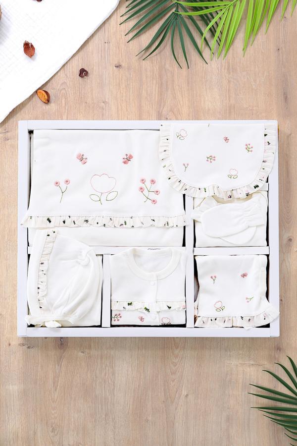 Kız Bebebek  Yenidoğan Nakışlı Kanabiçeli Süslü 10 Lu Hastane Çıkışı STL6573 - Image 1