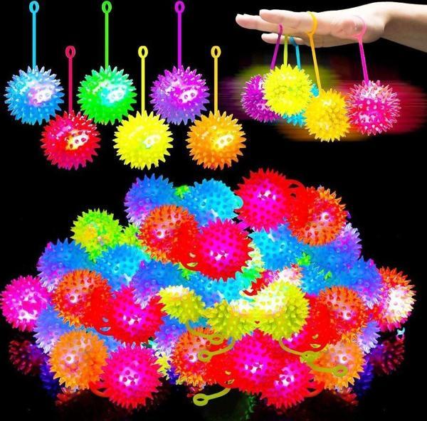 4 PCS FLASHING SPIKY LİGHT BALL 4 ADET SESLİ LED IŞIKLI KİRPİ YOYO TOP STRES OYUNCAĞI PİLLİ IŞIK - Image 1