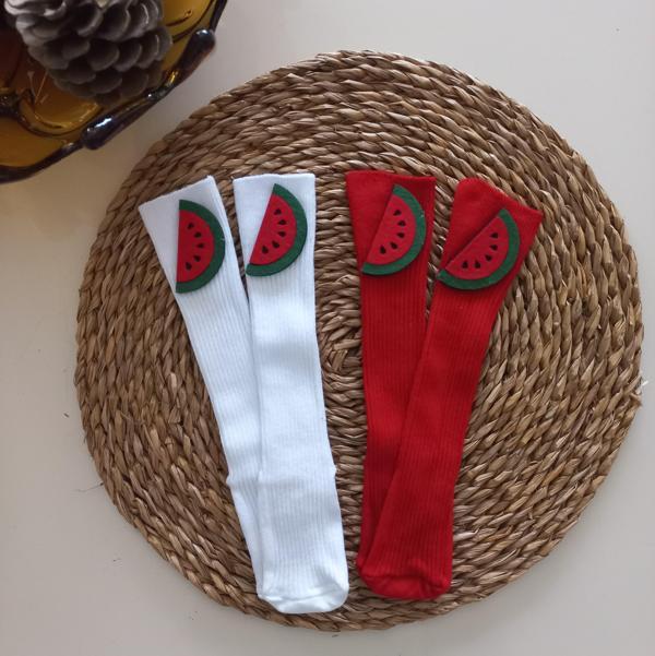 MARS BABY Kız Bebek Beyaz Kırmızı Karpuz Keçe Figürlü Dizaltı Çorap - Image 1