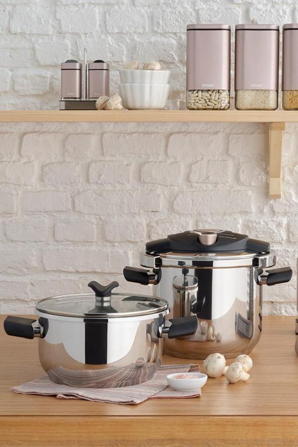 Emsan Innocook 4+6,5 Litre Düdüklü Tencere Golden Pink - Image 1