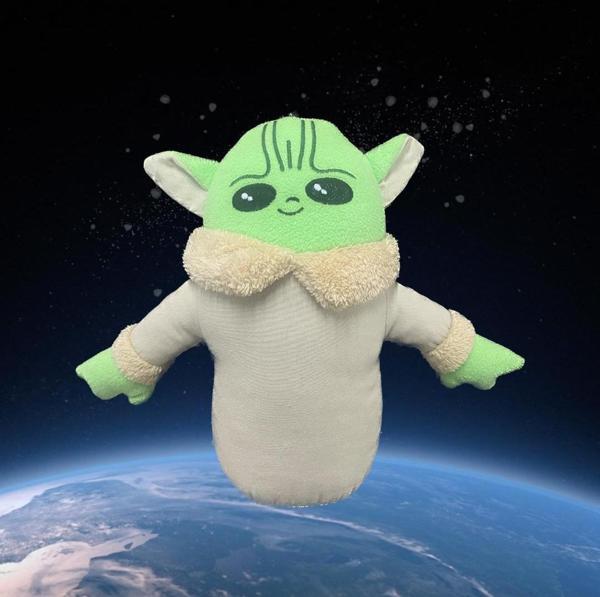 Star Wars Peluş Baby Yoda Karakter Oyuncak 30 Cm - Premium Koleksiyon Hediyelik Peluş - Image 1